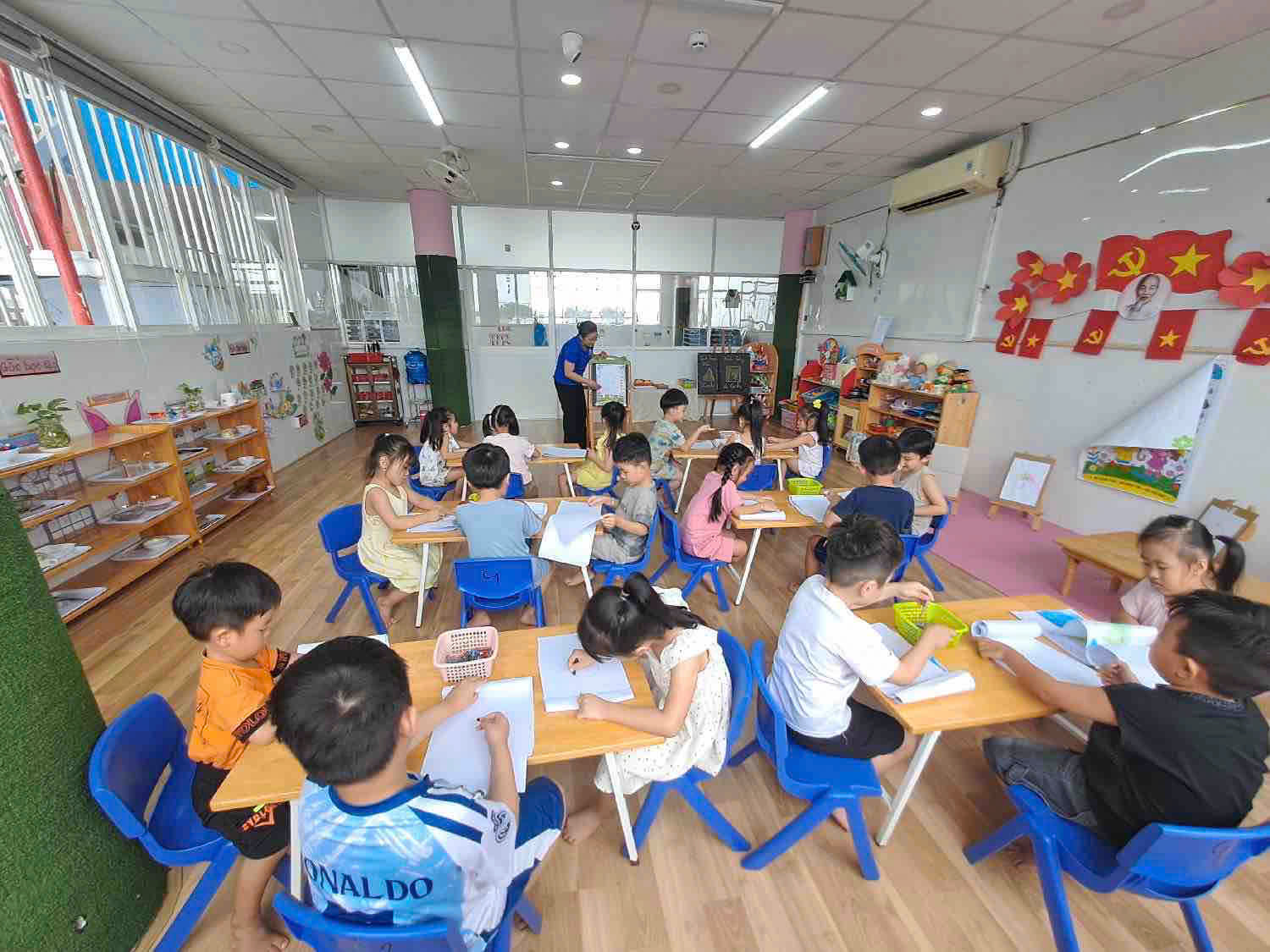 VẼ SÁNG TẠO
